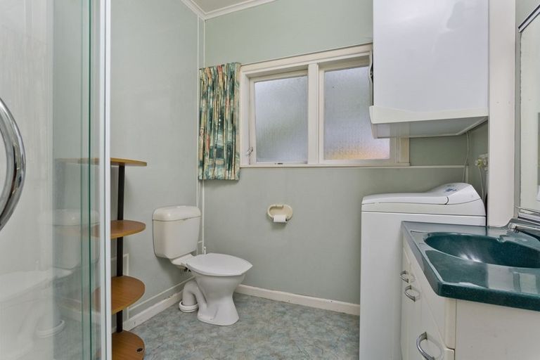 Photo of property in 1/20 Heath Avenue, Northcote, Auckland, 0627