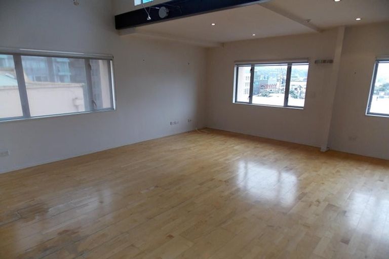 Photo of property in Vicino Apartments, 31/33 Taranaki Street, Te Aro, Wellington, 6011