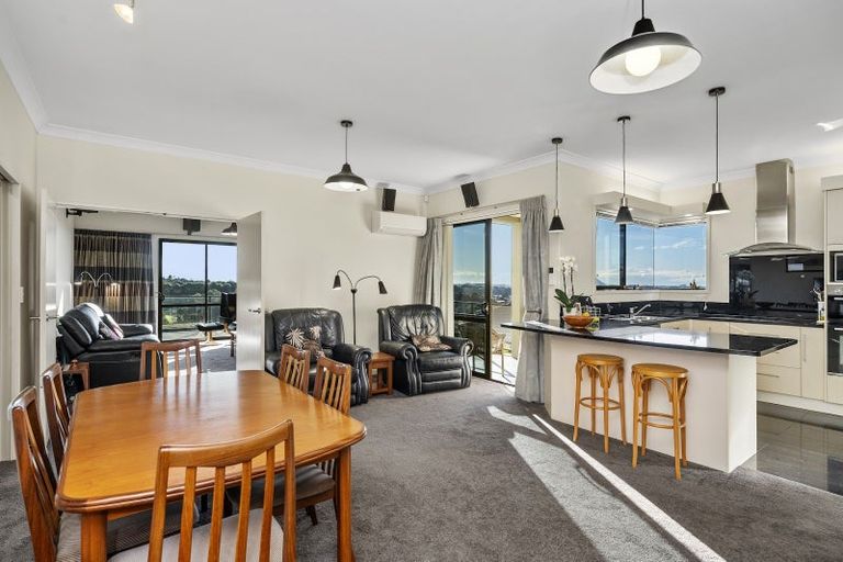 Photo of property in 35 Estuary View Road, Welcome Bay, Tauranga, 3112