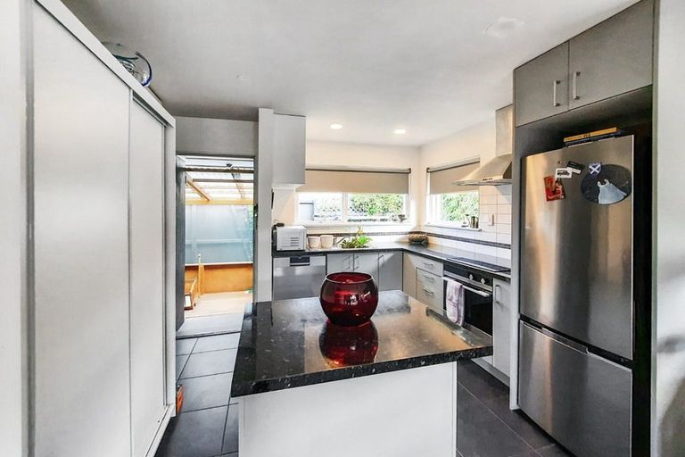 Photo of property in 1/3 Meadow Street, Papanui, Christchurch, 8052