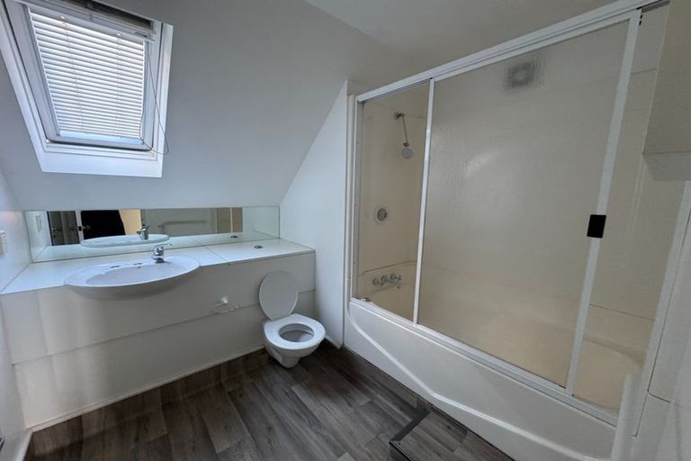 Photo of property in 5e Anderson Heights, Queenstown, 9300
