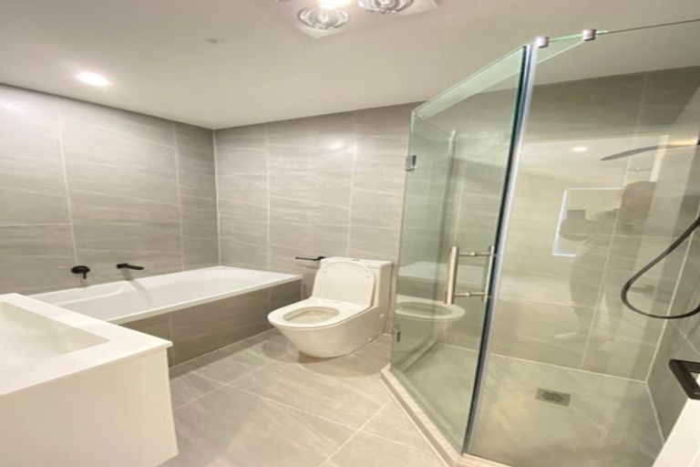 Photo of property in 7 Dinaric Lane, Westgate, Auckland, 0814