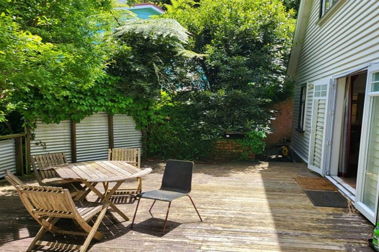 Photo of property in 64 Norway Street, Aro Valley, Wellington, 6012