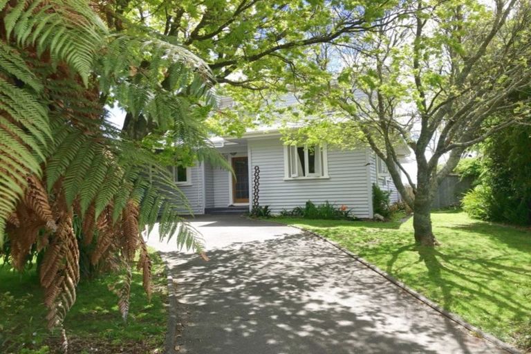 Photo of property in 32 Seaview Road, Whakatane, 3120