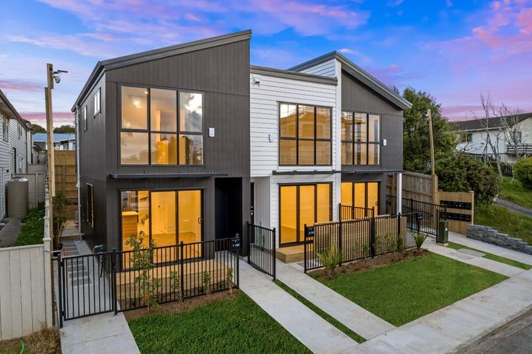 Photo of property in 12/23 Tudor Road, Henderson, Auckland, 0610