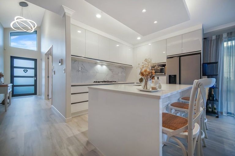 Photo of property in 54 Siren Street, Wainui, 0932