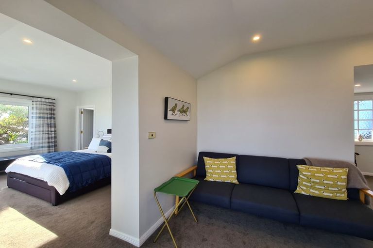 Photo of property in 28 Main Road, Mount Pleasant, Christchurch, 8081