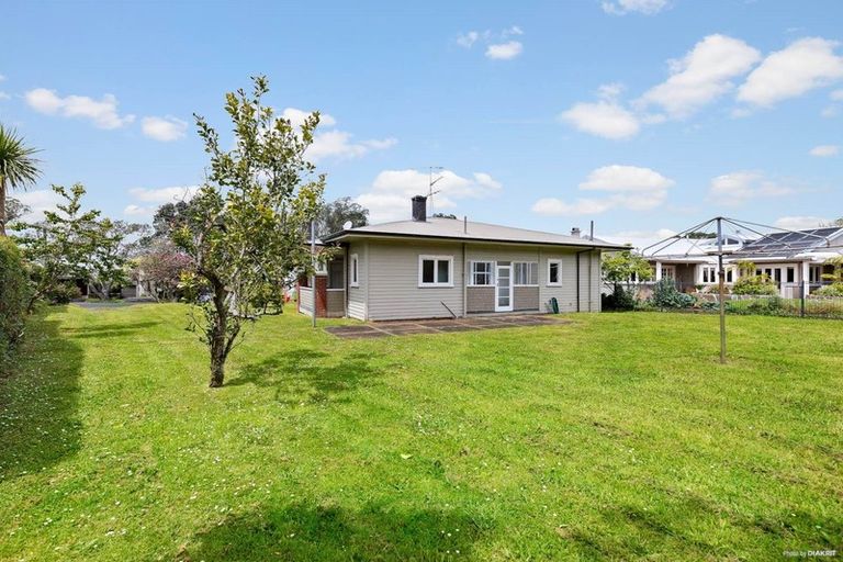 Photo of property in 49 Maungakiekie Avenue, Greenlane, Auckland, 1051