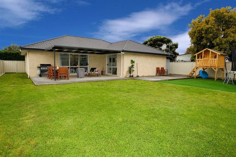 Photo of property in 73 Arataki Road, Havelock North, 4130