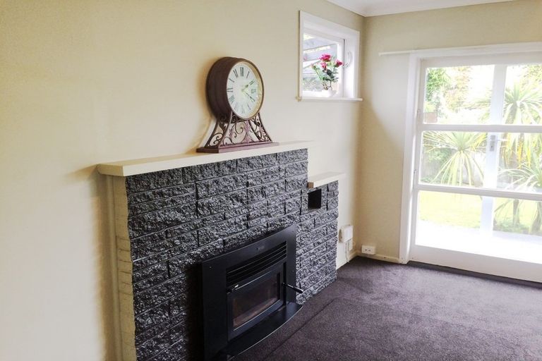 Photo of property in 4 Clyde Street, Utuhina, Rotorua, 3015