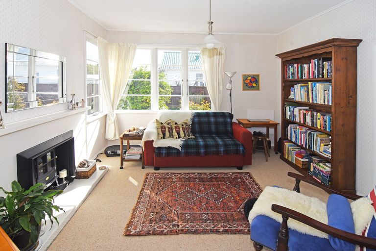 Photo of property in 11 Cooper Street, Lansdowne, Masterton, 5810