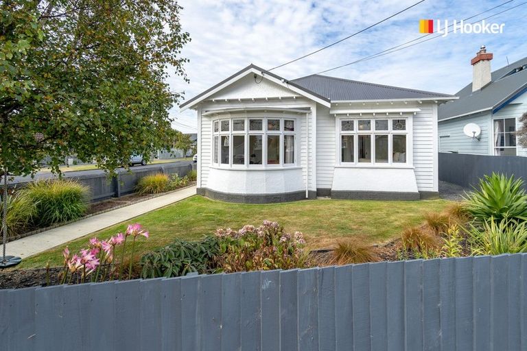 Photo of property in 65 Hargest Crescent, Saint Kilda, Dunedin, 9012