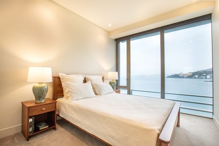 Photo of property in Clyde Quay Wharf, 2a/6 Clyde Quay Wharf, Te Aro, Wellington, 6011