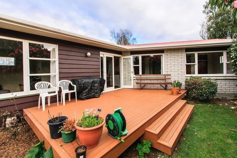 Photo of property in 30 Buick Crescent, Awapuni, Palmerston North, 4412