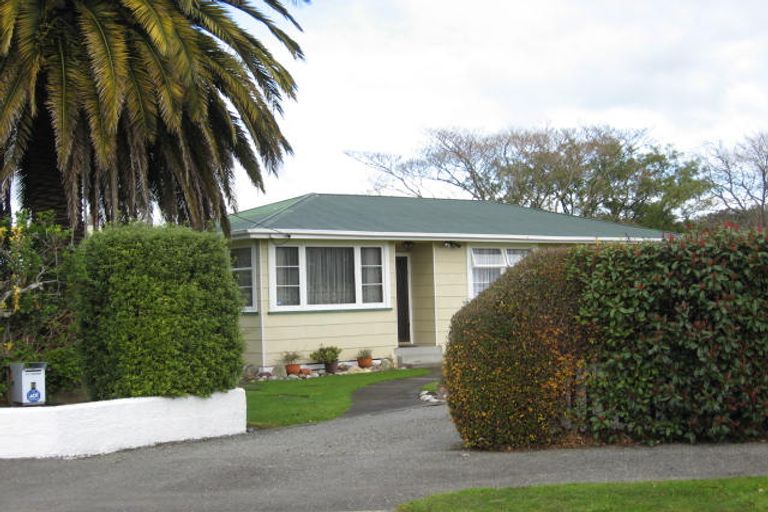 Photo of property in 8 Iorns Street, Masterton, 5810