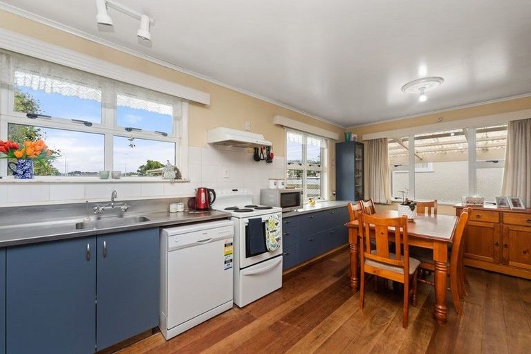 Photo of property in 13 Attlee Place, Feilding, 4702