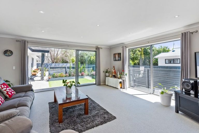Photo of property in 185 Te Moana Road, Waikanae, 5036