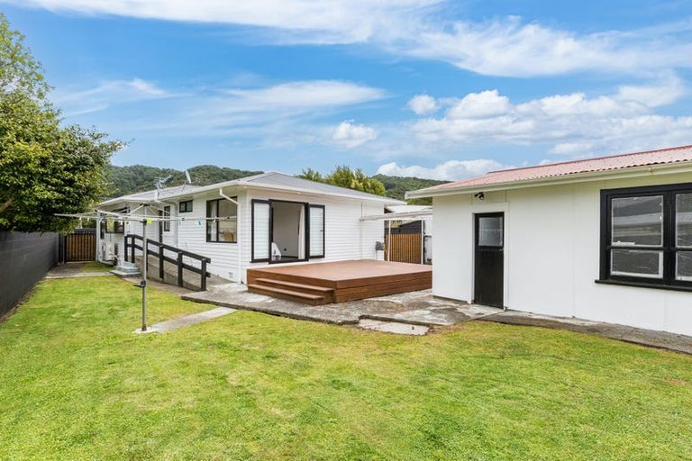 Photo of property in 62 Karamu Crescent, Wainuiomata, Lower Hutt, 5014