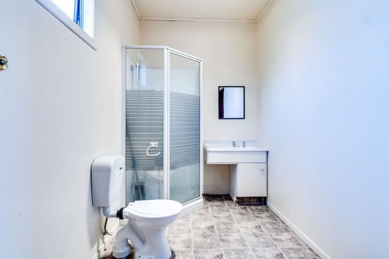 Photo of property in 11 Kauri Street, Taradale, Napier, 4112