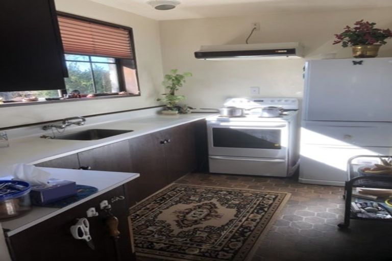 Photo of property in 1/37 Karnak Crescent, Russley, Christchurch, 8042