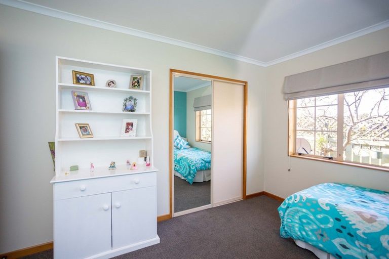 Photo of property in 2 Holdsworth Drive, Otamatea, Whanganui, 4500