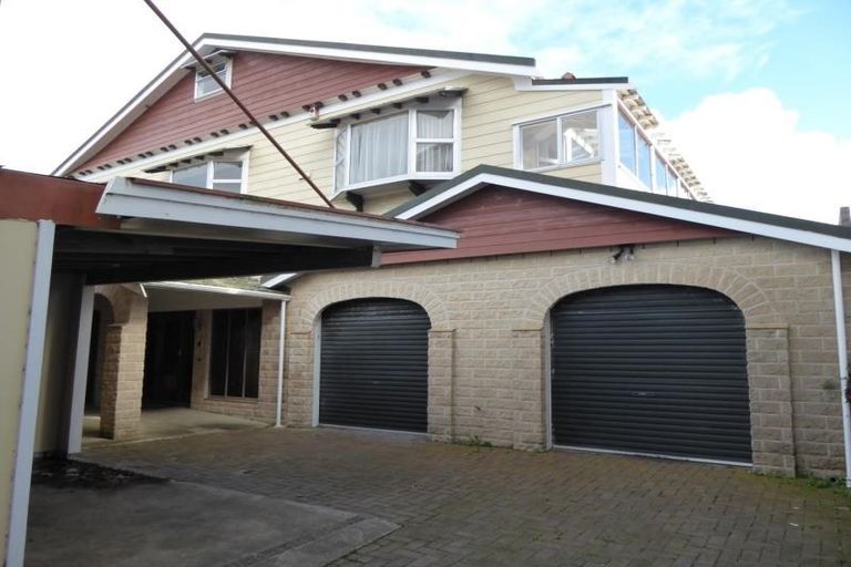 Photo of property in 55 Hawker Street, Mount Victoria, Wellington, 6011