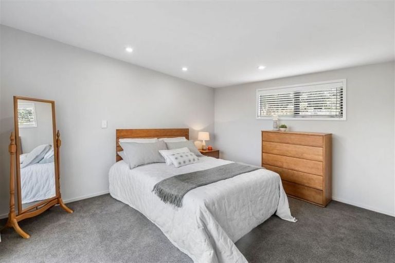 Photo of property in 1/13 Glenelg Spur, Hillsborough, Christchurch, 8022