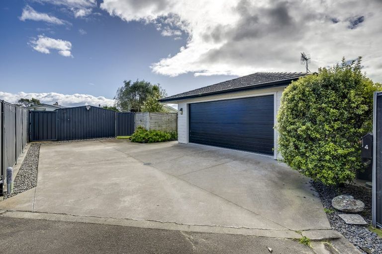 Photo of property in 4 Mcnaughton Place, Onekawa, Napier, 4110