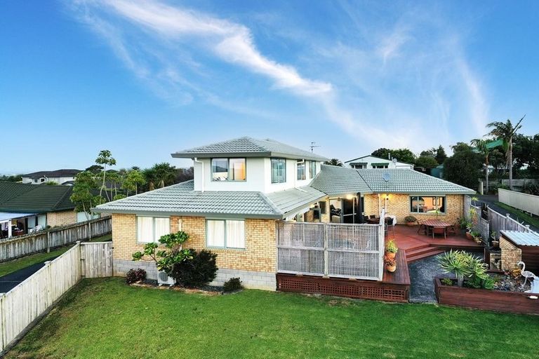 Photo of property in 147f Sturges Road, Henderson, Auckland, 0612