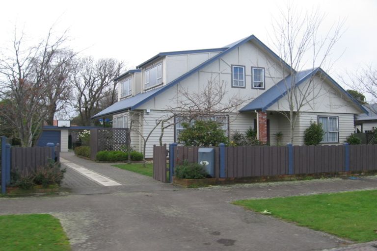 Photo of property in 21 Alan Street, Palmerston North, 4414