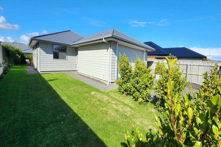 Photo of property in 10 Simon Street, Tawhero, Whanganui, 4501