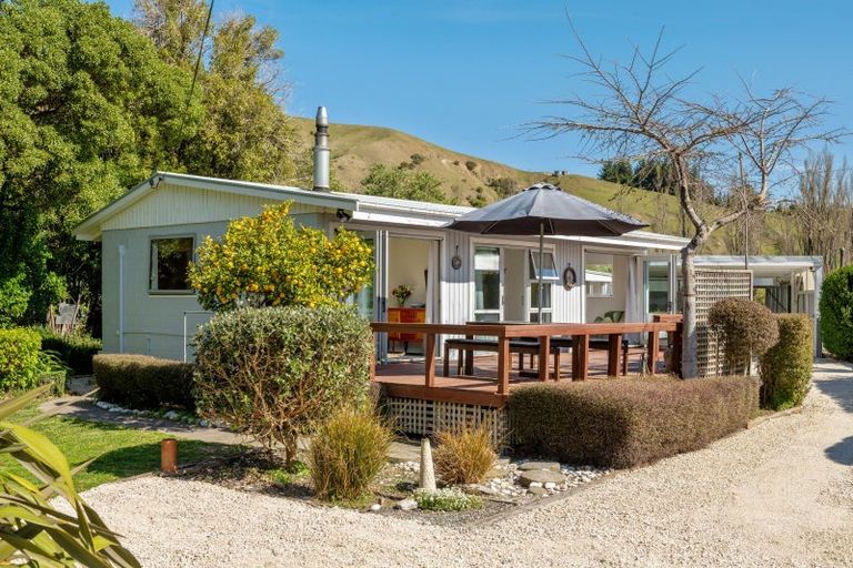 Photo of property in 55 Kekerengu Road, Kekerengu, Kaikoura, 7274