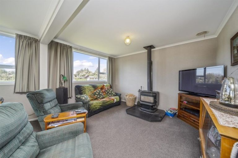 Photo of property in 19 Arthur Street, Hawera, 4674
