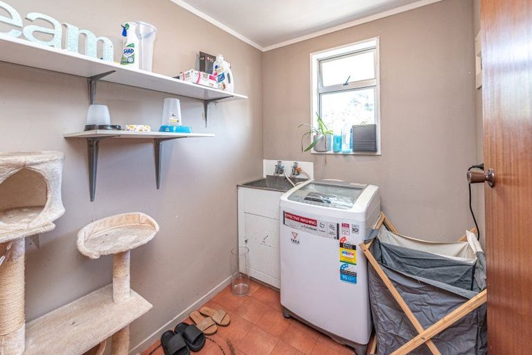 Photo of property in 12a Sydney Place, Whanganui, 4500