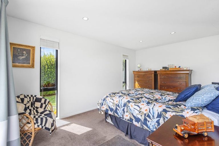 Photo of property in 30 Gosling Crescent, Halswell, Christchurch, 8025