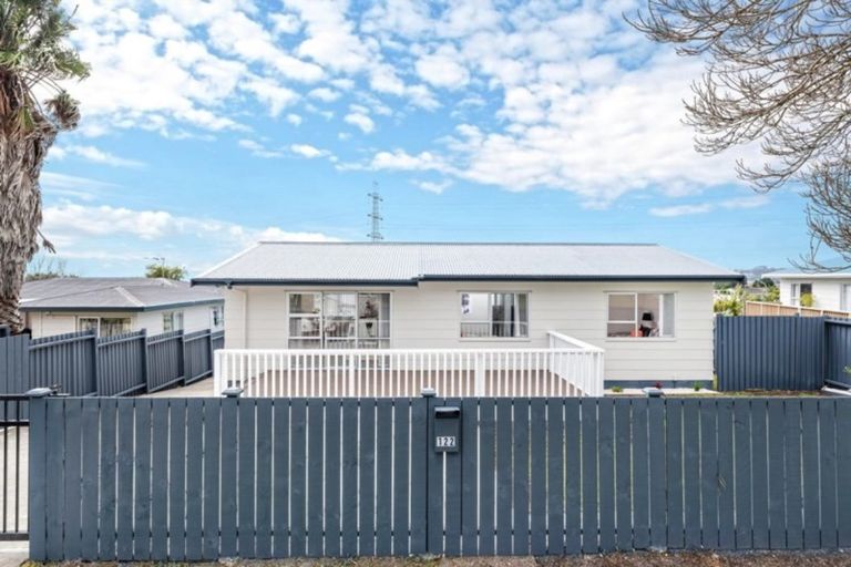 Photo of property in 122 Boundary Road, Clover Park, Auckland, 2019
