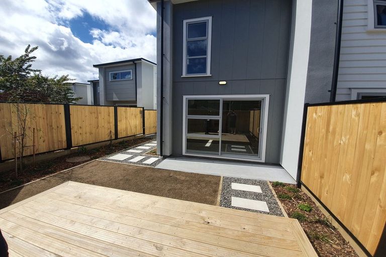 Photo of property in 19 Mcgrath Way, Taita, Lower Hutt, 5011