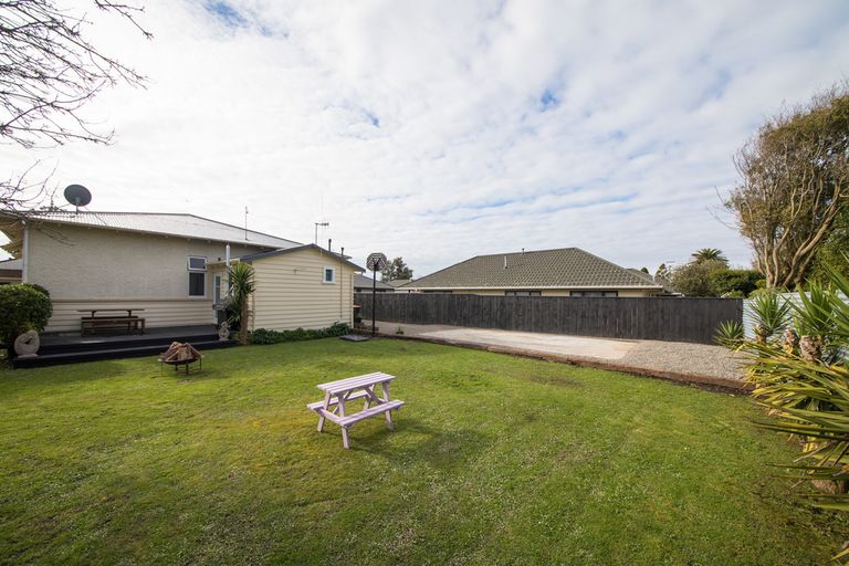 Photo of property in 132 College Street, Awapuni, Palmerston North, 4412