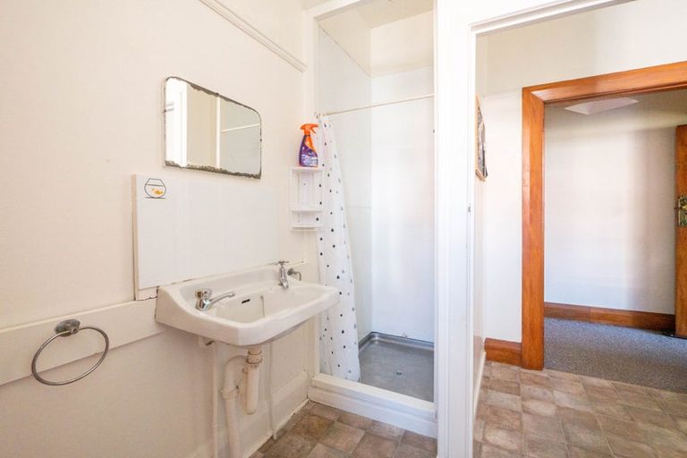 Photo of property in 31 Coughtrey Street, Saint Clair, Dunedin, 9012