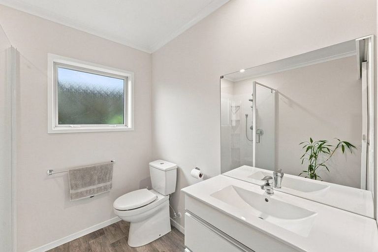 Photo of property in 80 Ngamotu Road, Spotswood, New Plymouth, 4310