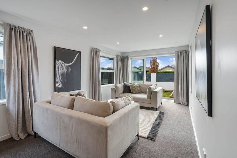Photo of property in 59 Packard Crescent, Halswell, Christchurch, 8025