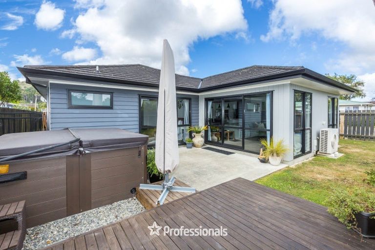 Photo of property in 36a Seddon Street, Wallaceville, Upper Hutt, 5018