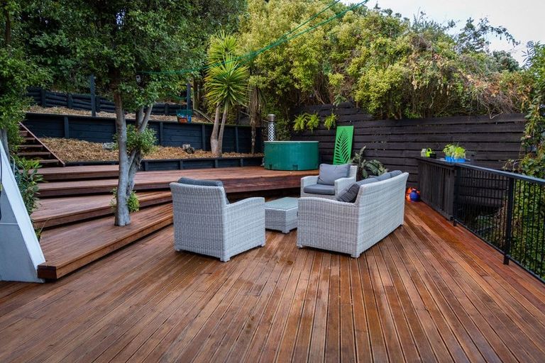 Photo of property in 70 Waipapa Avenue, Diamond Harbour, 8972