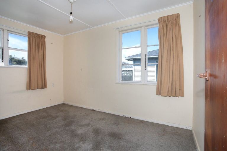 Photo of property in 7 Gladstone Street, Foxton, 4814