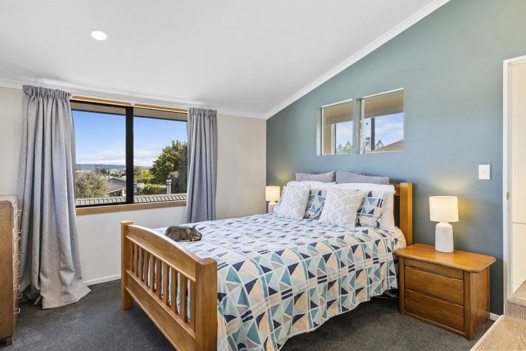 Photo of property in 1/24 Kiddle Drive, Hilltop, Taupo, 3330