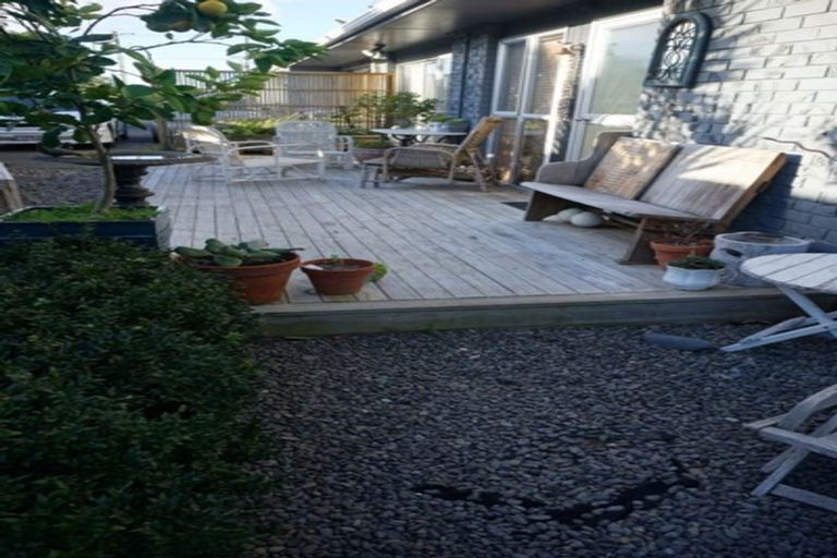 Photo of property in 924c Papamoa Beach Road, Papamoa Beach, Papamoa, 3118