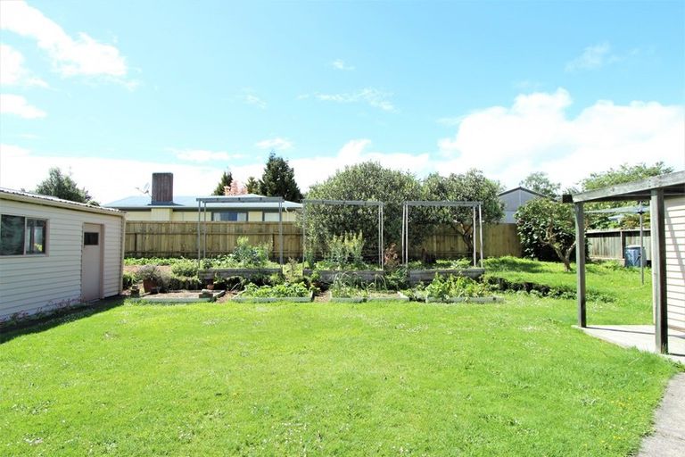 Photo of property in 29 Browning Crescent, Owhata, Rotorua, 3010