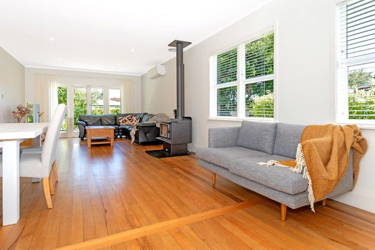 Photo of property in 11 Cobham Place, Te Hapara, Gisborne, 4010