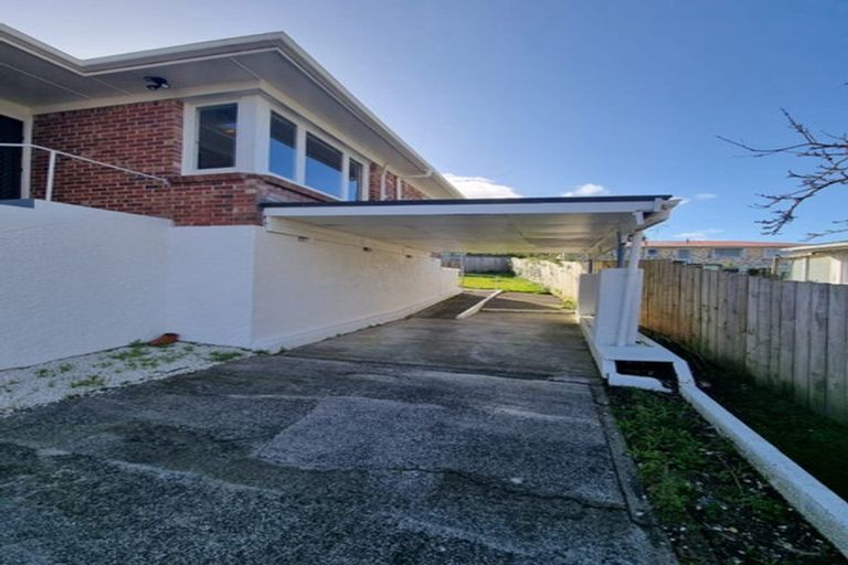 Photo of property in 11 Orchard Rise, Rosehill, Papakura, 2113