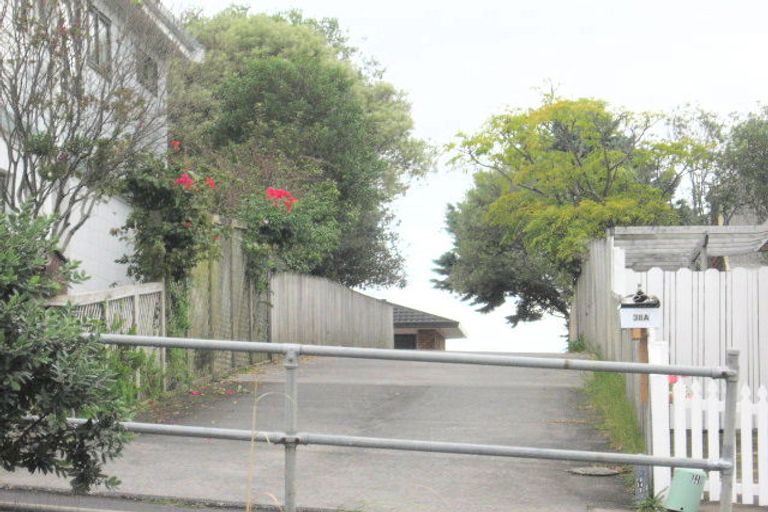 Photo of property in 1/38 Pigeon Mountain Road, Half Moon Bay, Auckland, 2012